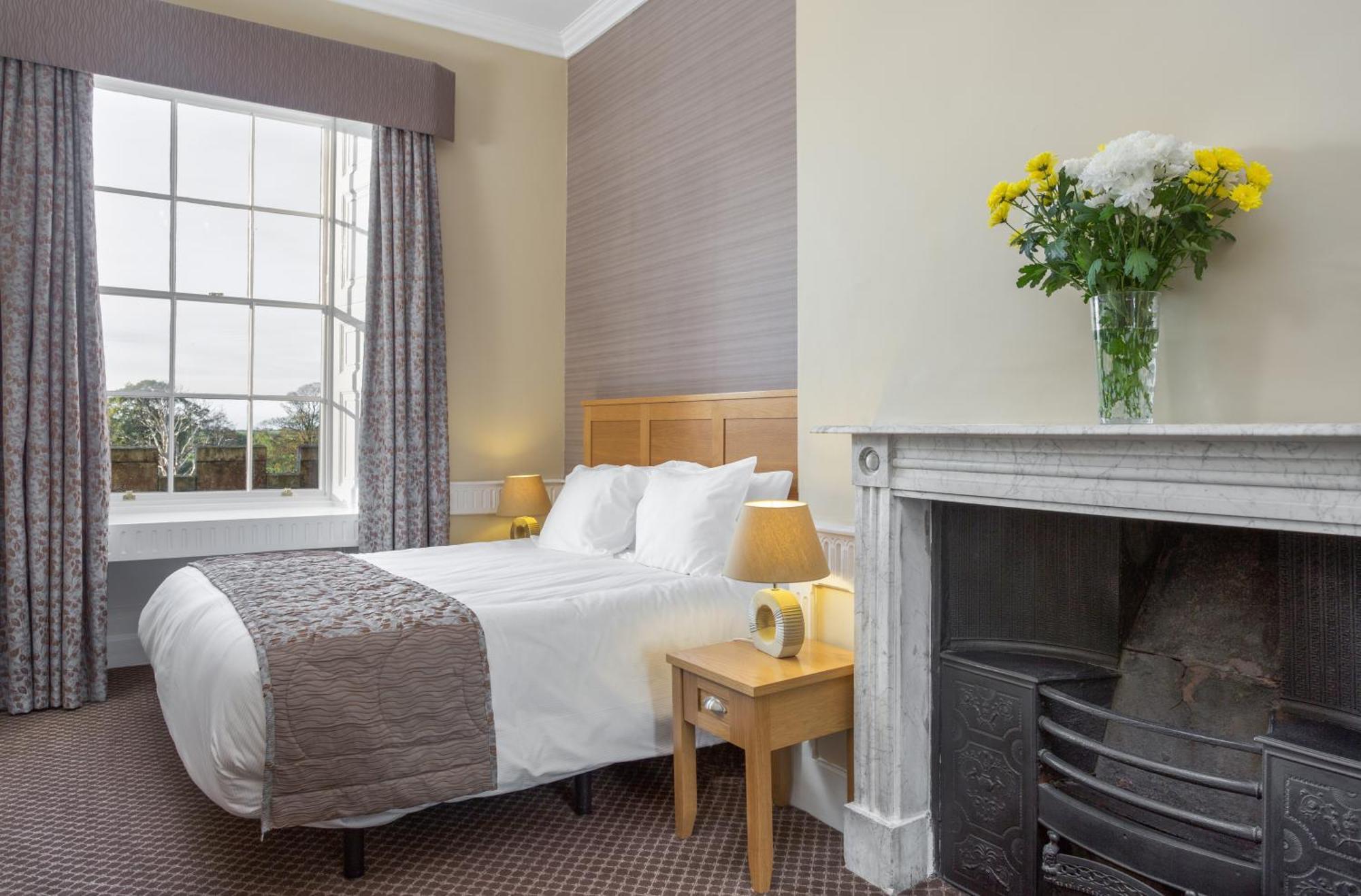 Cockerham Thurnham Hall Resort מראה חיצוני תמונה