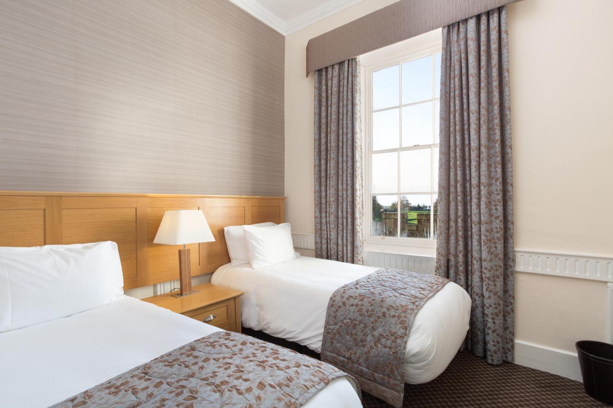Cockerham Thurnham Hall Resort מראה חיצוני תמונה